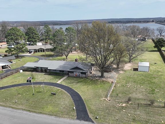 4th image of 202 Warren Rd