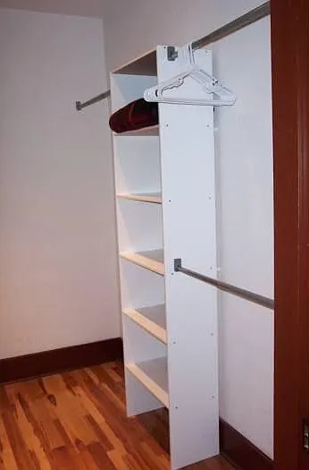 Walk-in closet