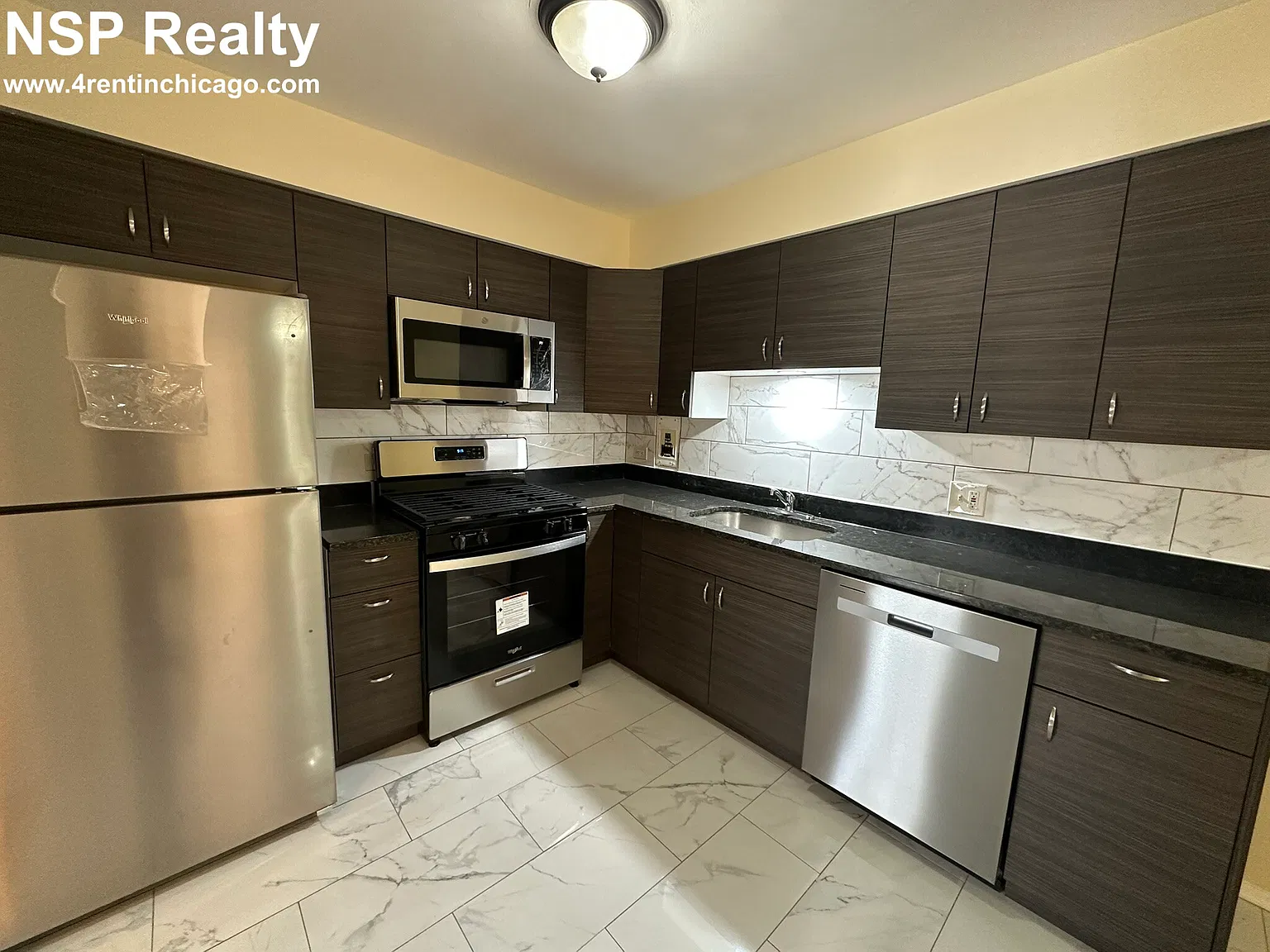 2 bed, 1.0 bath, 1000 sqft, $1,900 — Photo 1