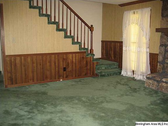 4th image of 623 Riverchase Pkwy W