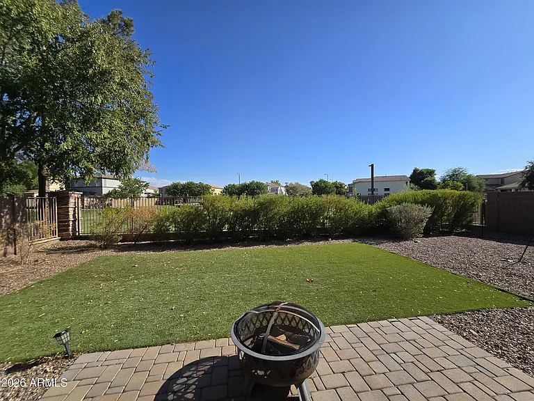 1173 E Mary Ln — Photo 18