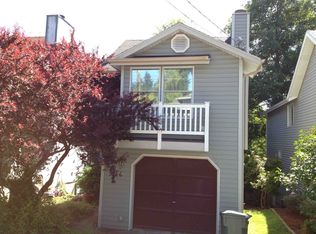 9116 20th Ave NE, Seattle, WA 98115