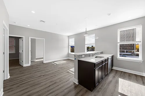 191 North Pearl Photo 1