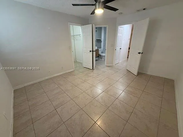 3410 Pinewalk Dr N #818 — Photo 1
