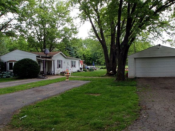 2nd image of 1531 Domino Ave