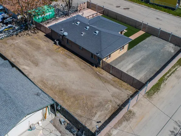 420 Franklin Ln, Livermore, CA 94551