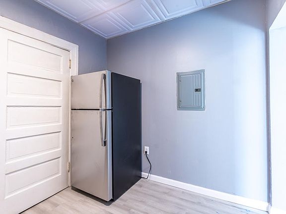 4th image of 608 Taylor Ave #2a2737d50