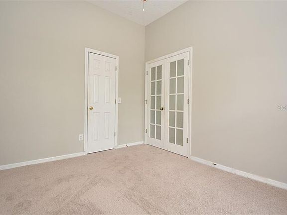 4th image of 614 Wisteria Ln