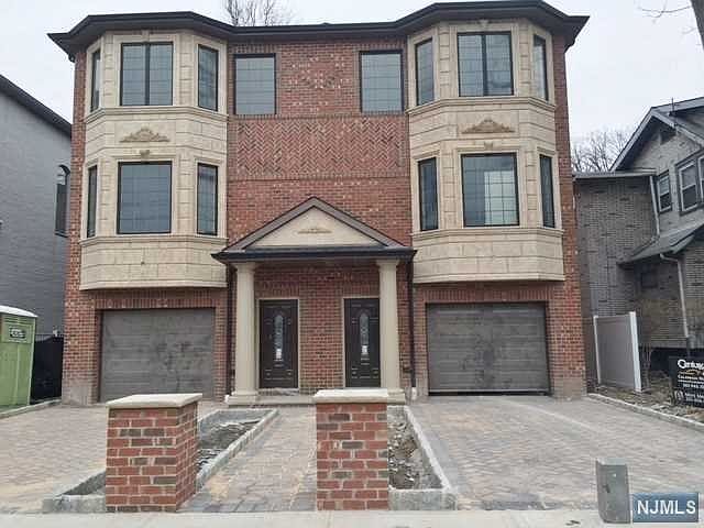 2nd image of 375 Lincoln Ave
