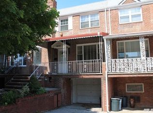 6011 72nd St, Maspeth, NY 11378