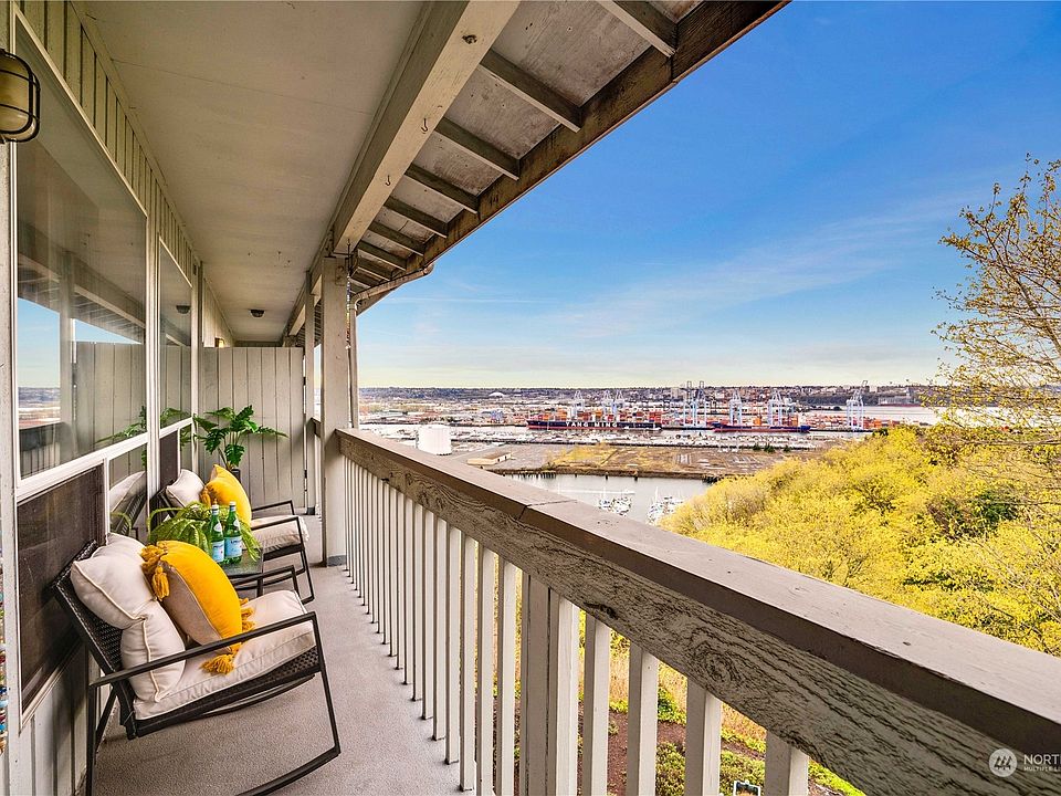 1st image of 1140 Browns Point Boulevard #8
