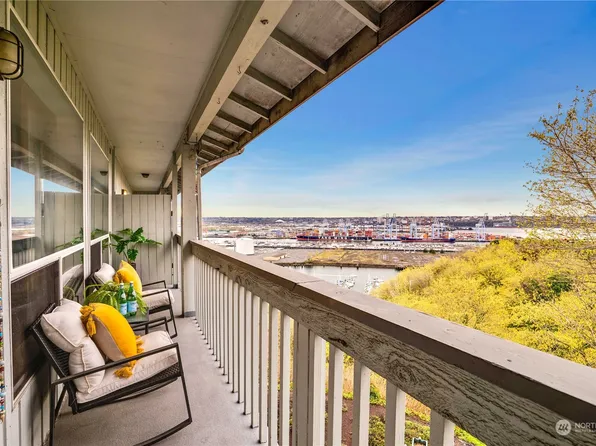 1140 Browns Point Boulevard #8, Tacoma, WA 98422