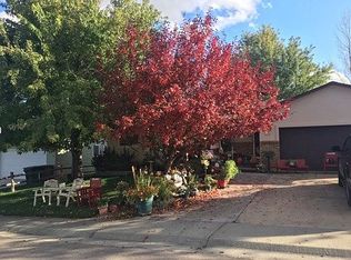 907 Granite St, Gillette, WY 82718