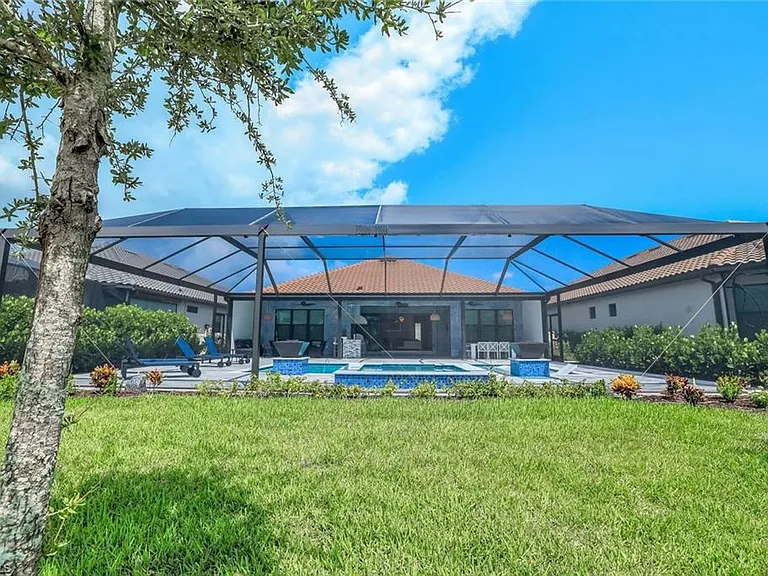 15495 Rio Ponace Ct — Photo 36