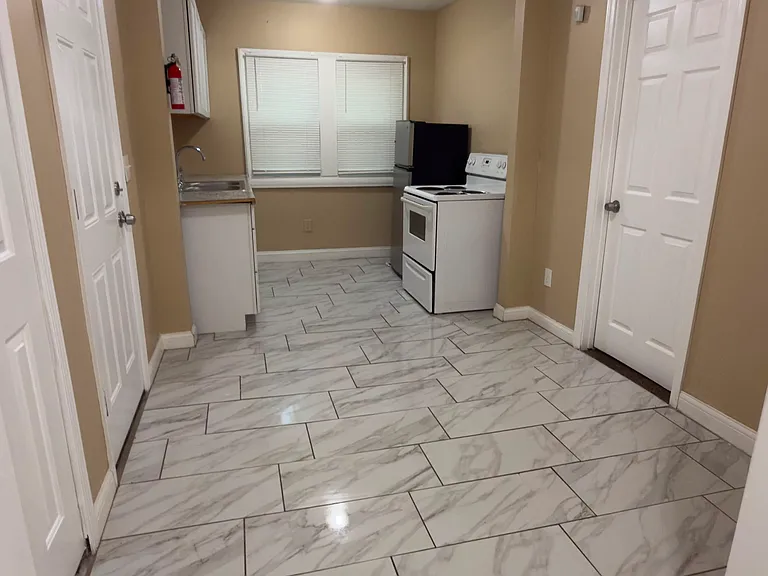 7531 Mackenzie St #7 — Photo 7