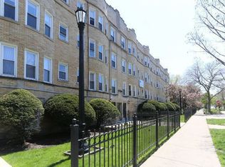 4505 N Malden St #A5, Chicago, IL 60640