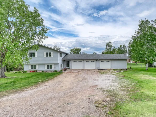 6556 Beverly Dr, Rapid City, SD 57701