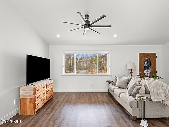 5th image of 5857 N Watana Dr