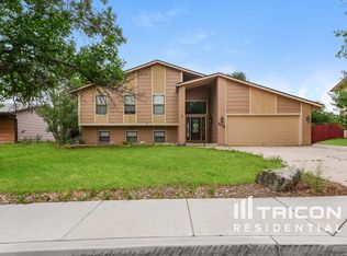 4875 W Old Farm Cir, Colorado Springs, CO 80917