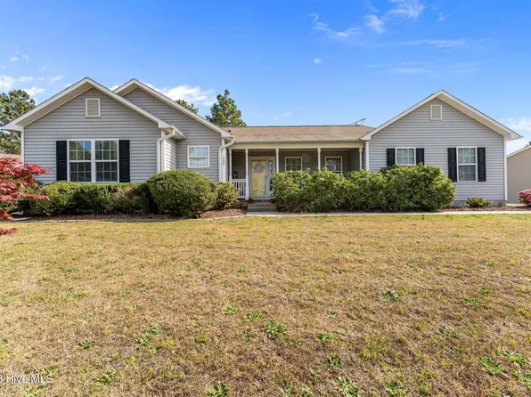 355 Woodgreen Drive, Aberdeen, NC 28315