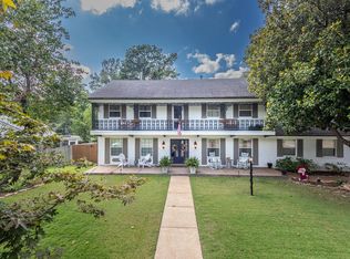 1605 Poplar Estates Pkwy, Germantown, TN 38138