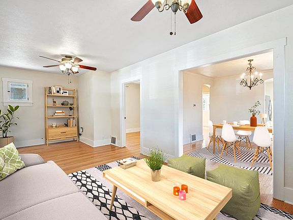 Optionally furnished common areas! Common areas can come beautifully furnished by our in-house design team for an additional fee.