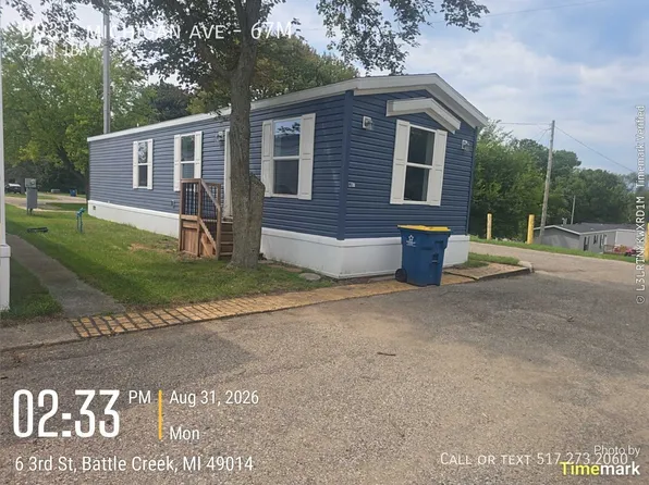 993 Michigan Ave E, Battle Creek, MI