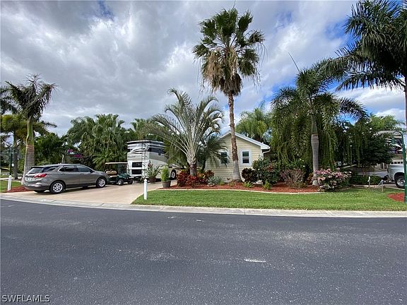 2nd image of 263-3016 Gray Eagle Pkwy