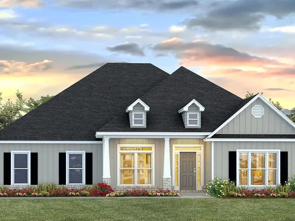 17045 River Hills Dr, Gulfport, MS 39503