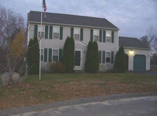 71 Douglas Ave, Leominster, MA 01453