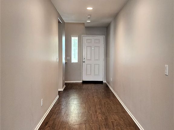 4th image of 15084 Audrey Dr