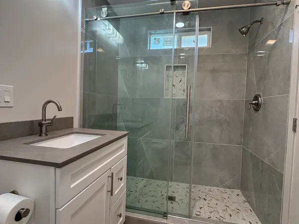 2023 N Baudin St, Pomona, CA 91766