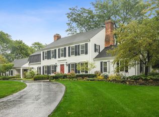 1667 Appleby Rd, Inverness, IL 60067