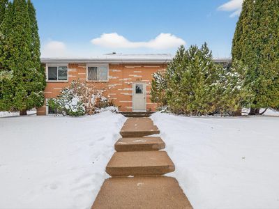 2717 Virginia Ave N, New Hope, MN, 55427