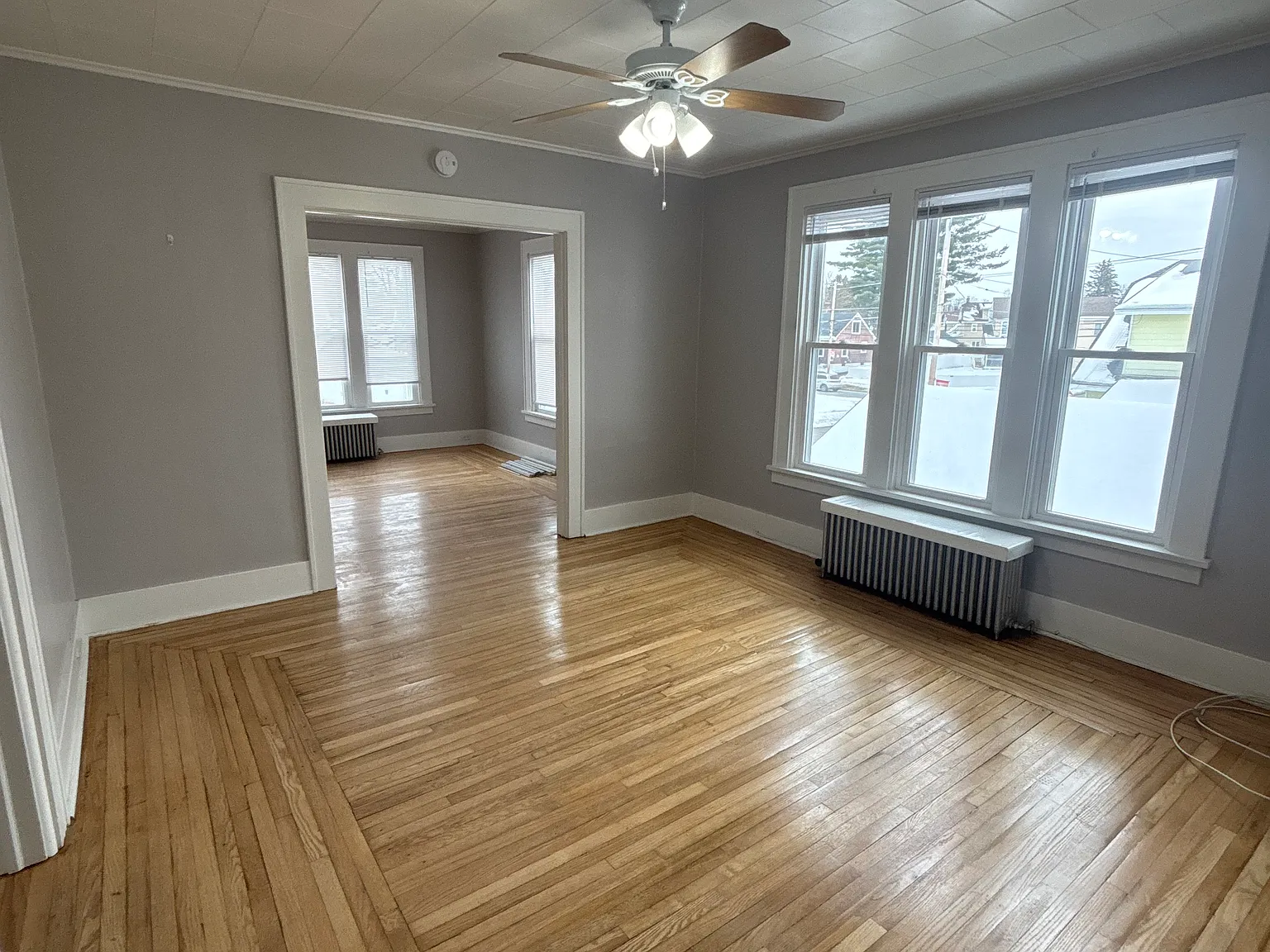 8 Austin Street — Photo 2