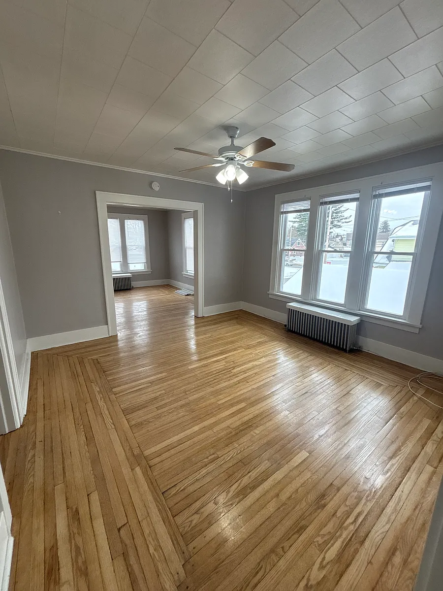 Building Photo - 8 Austin St #2