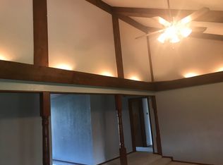 10602 E 28th Ct, Tulsa, OK 74129