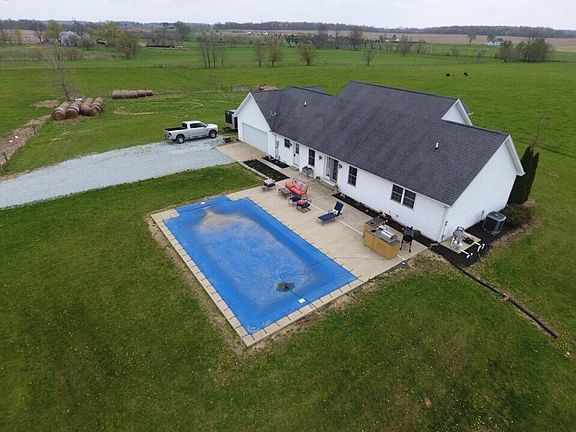 4th image of 2345 N County Road 600 E