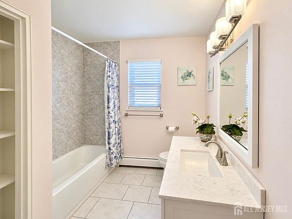 5th image of 88 Fox Rd APT 4A