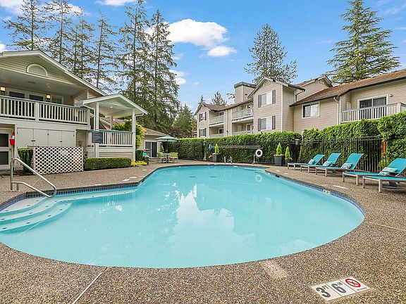 3rd image of 16539 NE 35th Ct #G1023