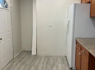 1739 W Pratt Blvd APT 2, Chicago, IL