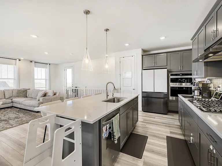 17883 W 93rd Pl — Photo 6