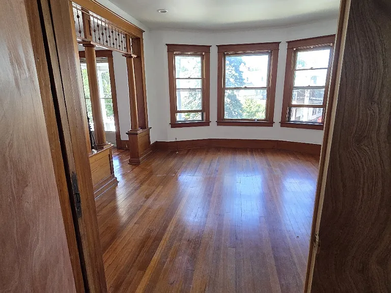 2 Maple Ave #2 — Photo 5