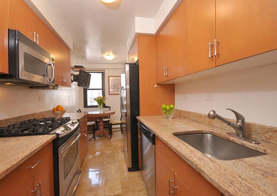 1st image of 401 E 89th St APT 9C