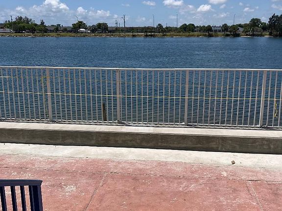 2nd image of 1060 Crystal Lake Drive #301