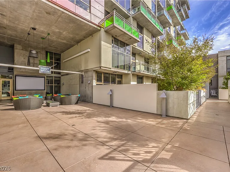 353 E Bonneville Ave #511 — Photo 34