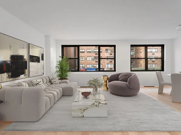 301 E 69th St APT 2K, New York, NY 10021