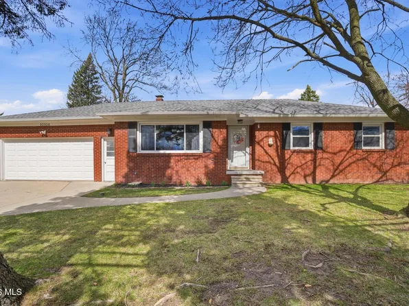 10106 Wyandot Pl, Perrysburg, OH 43551