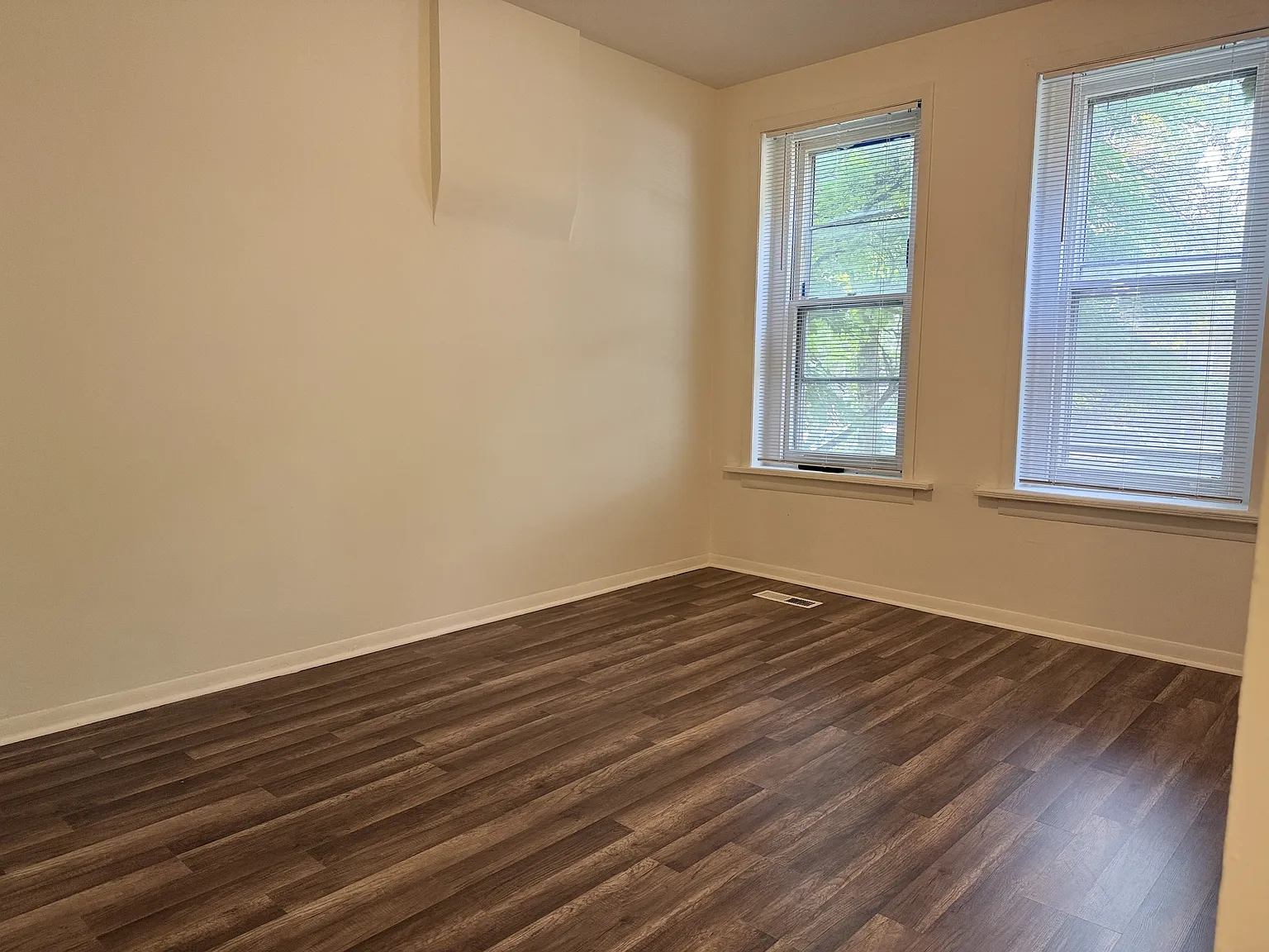 11335 South Langley Avenue - 1 — Photo 1