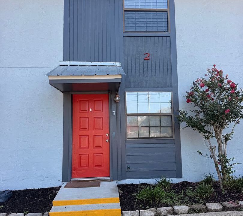1st image of 2750 W 12th St APT 2B